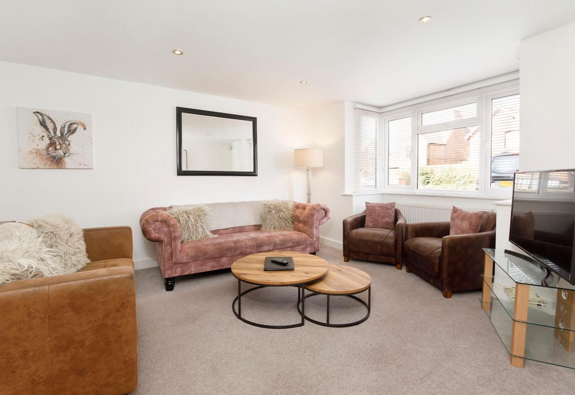 White House Apartments-Free Parking 1 Car Per Apartment York Dış mekan fotoğraf