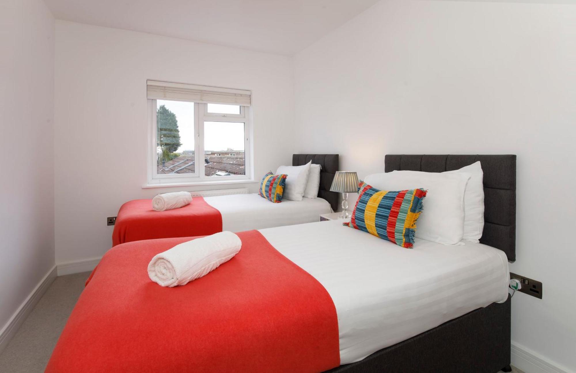 White House Apartments-Free Parking 1 Car Per Apartment York Dış mekan fotoğraf