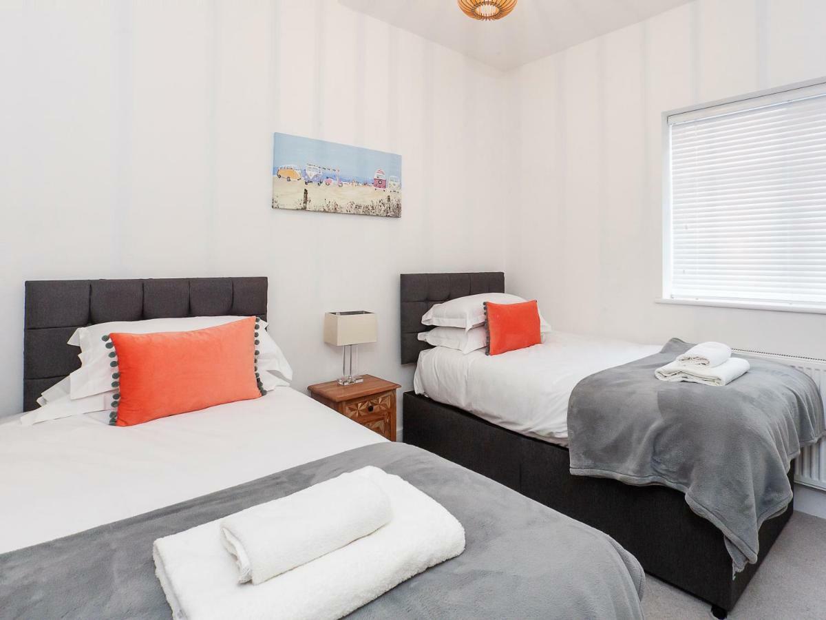 White House Apartments-Free Parking 1 Car Per Apartment York Dış mekan fotoğraf
